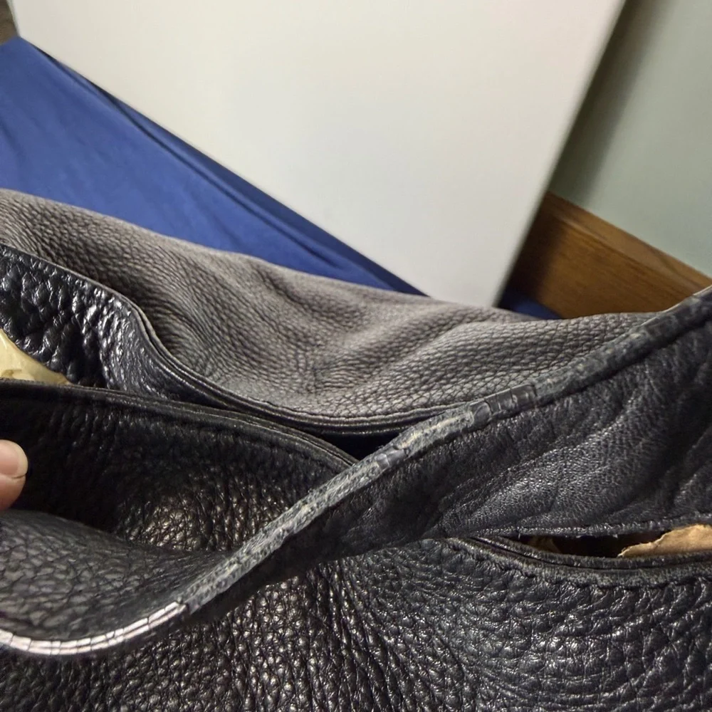 MICHAEL KORS Black Leather Hobo Shoulder Bag + Wallet | Gold Hardware EUC